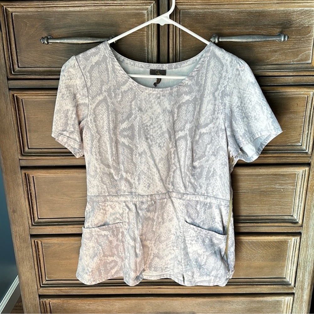 Jaanu Snake Print Scrub Top